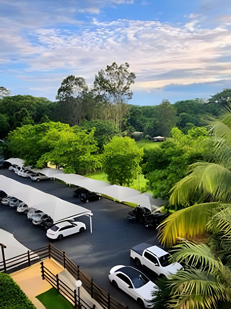 Laguna Flats: Vista Lago & Resort Incrível