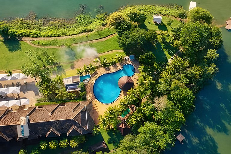 Laguna Flats: Vista Lago & Resort Incrível