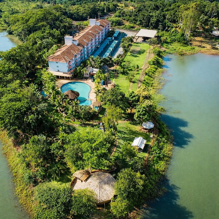 Laguna Flats: Vista Lago & Resort Incrível