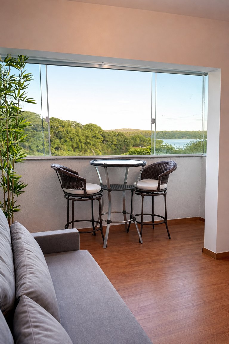 Laguna Flat: Vista Lago + Nascer do Sol & Resort